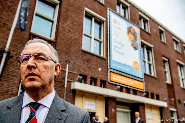 aboutaleb praat met leerlingen designcollege