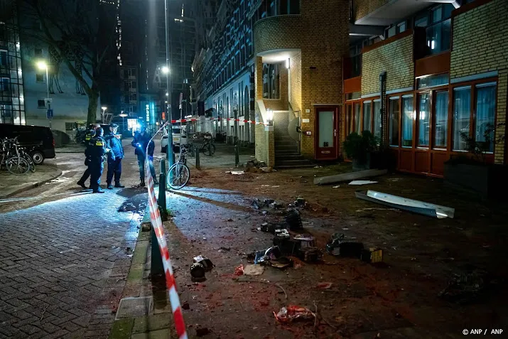 aboutaleb wil minder communicatie over geweldsexplosie rotterdam