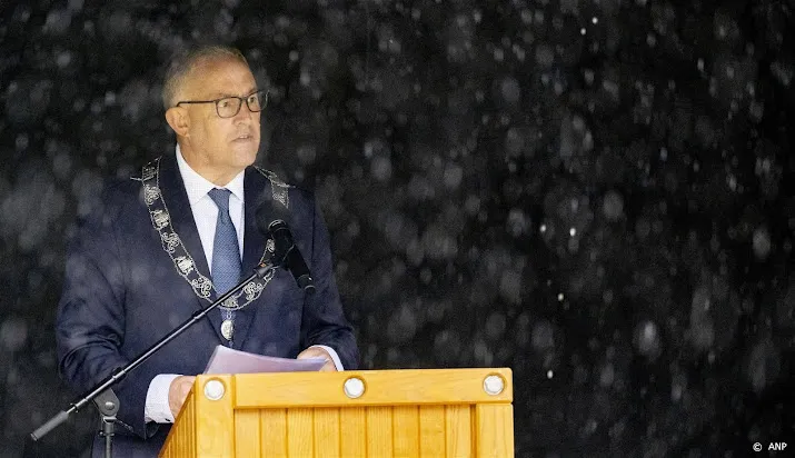 aboutaleb zwijgt over aanpak beveiliging op koningsdag