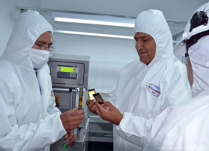 accumaker lithium werks splitst zich in tweeen