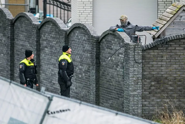 acht handgranaten in lith gevonden