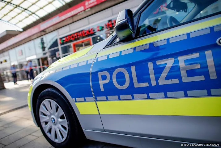acht mensen opgepakt bij duits nederlandse actie tegen plofkraken