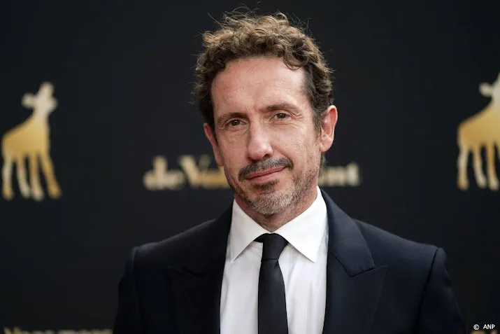 acteur jacob derwig wint negentiende seizoen de slimste mens