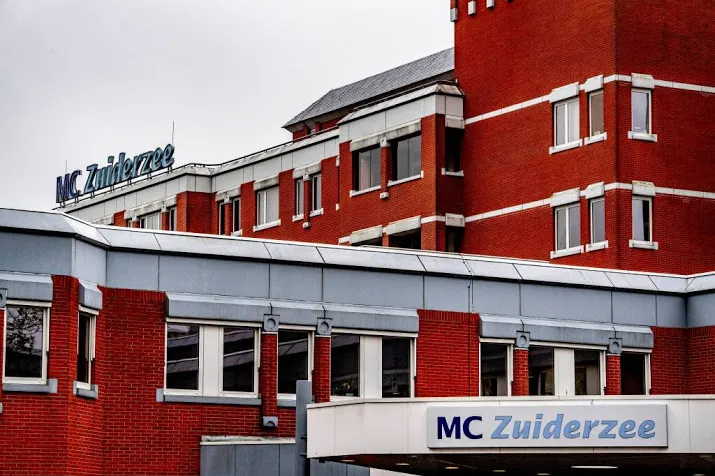 actie gemeenteraad lelystad bij ziekenhuis
