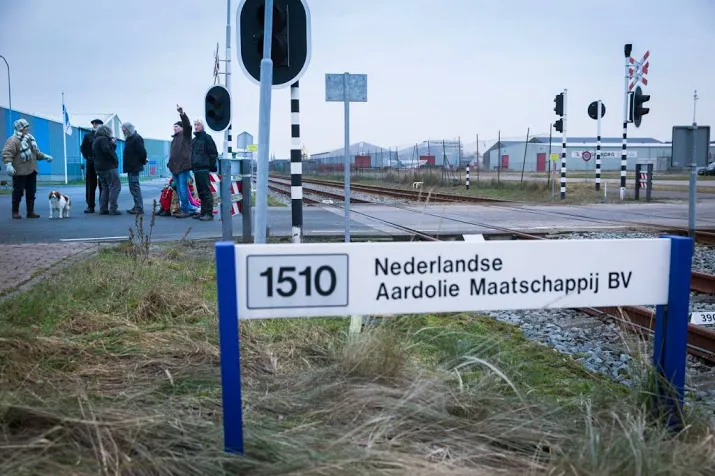 actievoerders blokkeren nam locatie farmsum