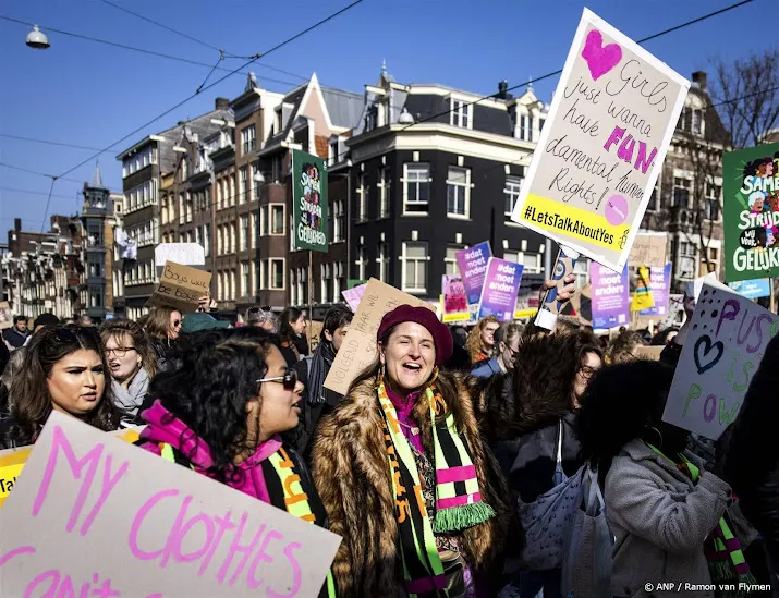 activiteiten door het hele land op internationale vrouwendag