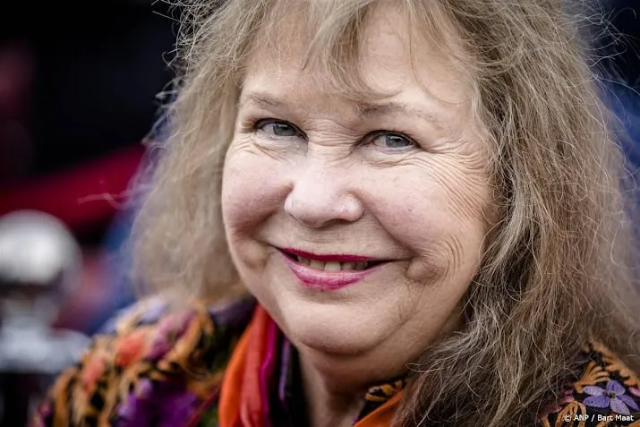 actrice wieteke van dort 81 is ernstig ziek