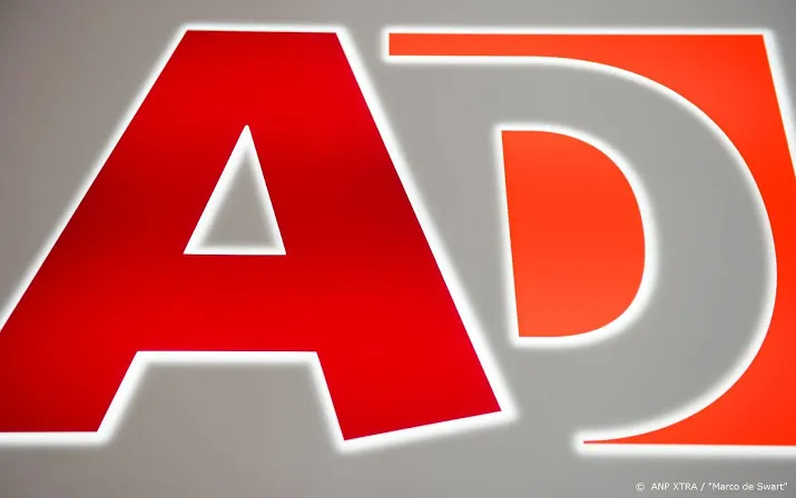 ad biedt lezers mogelijkheid iemand te onderscheiden