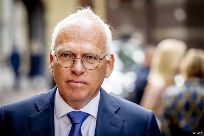adema wil gesprek met plastisch chirurgen over hondenbeten
