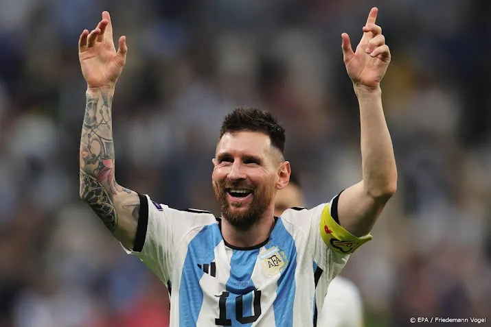 adidas enorm grote vraag naar voetbalshirts van messi