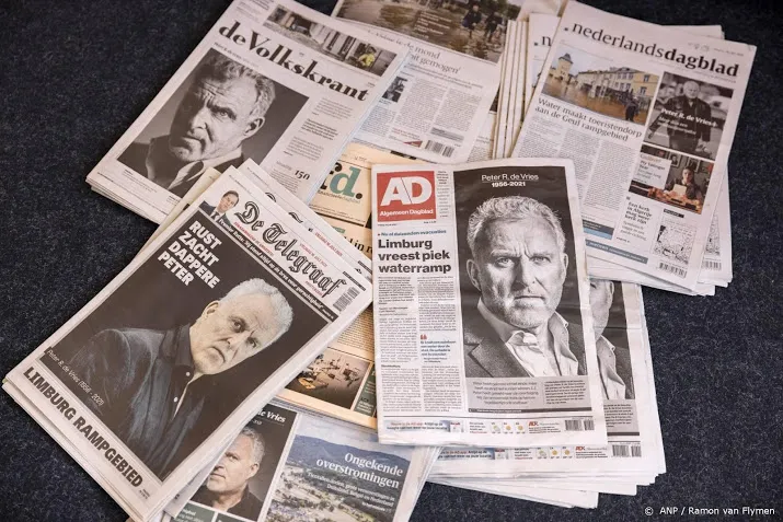 advertentie de vries namens journalistiek in bijna alle kranten