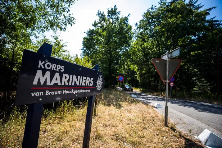 advies nieuw overleg over kazerne mariniers