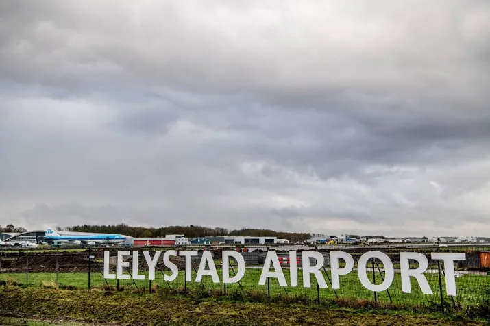 advies stel uitbreiding lelystad airport uit