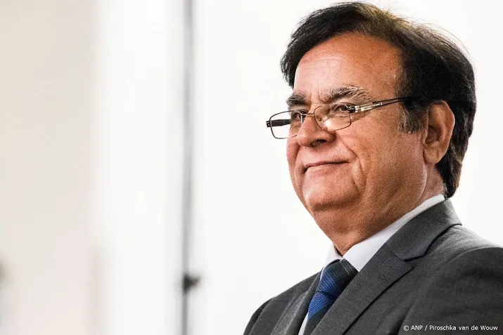 advocaat asia bibi mag langer blijven