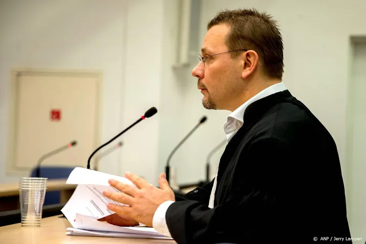 advocaat hopelijk meer kinderen teruggehaald