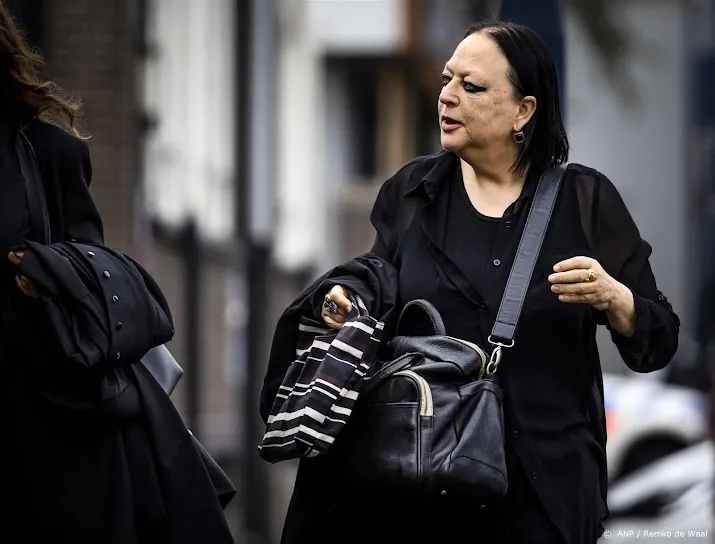 advocaat inez weski verdacht van deelname criminele organisatie