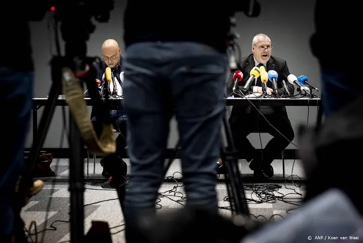 advocaten kroongetuige nabil b staan hem niet langer bij