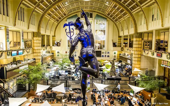 aegon koploper in aex na update alfen onderuit na cijfers