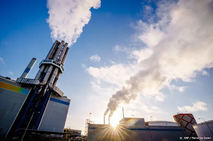 afvalverwerker aeb stookte tegen afspraak biomassa uit buitenland