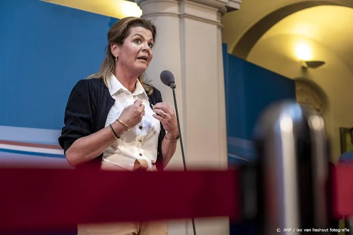 agractie over escalatie bij van der wal laat het niet ontaarden