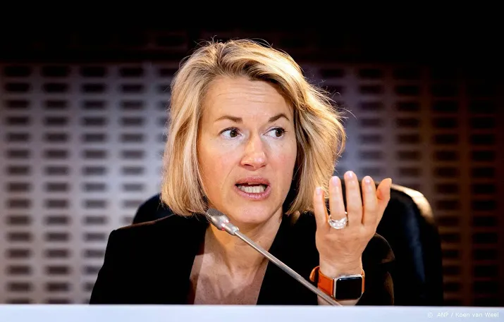 air france baas rekent op herstel in lente