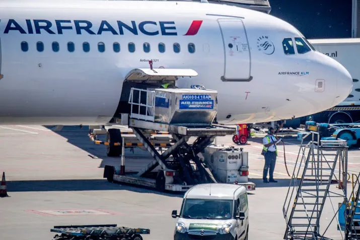air france wil vloot superjumbos inkrimpen