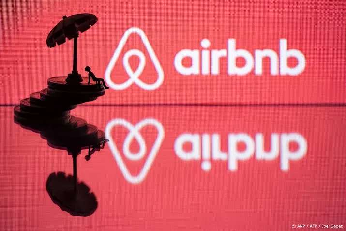 airbnb komt met wereldwijd verbod op cameras binnenshuis