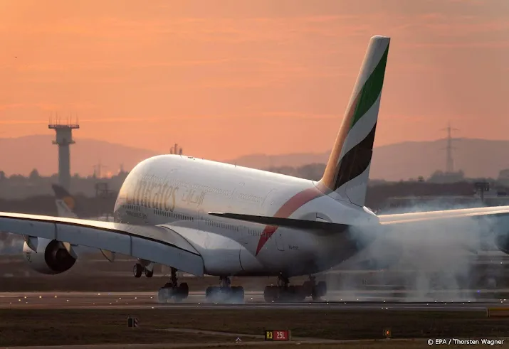 airbus levert laatste superjumbo a380 af