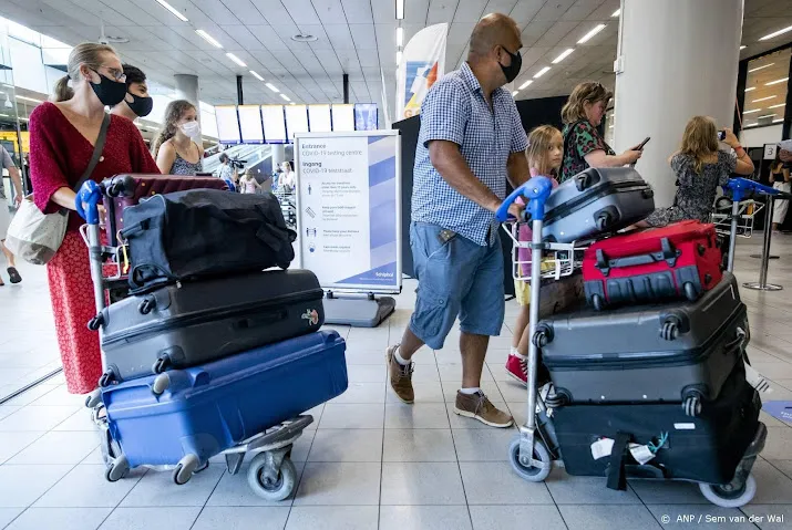 akkoord over eerste cao voor hele bagage afhandelingssector