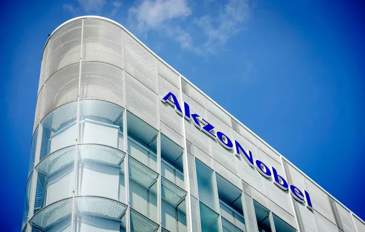 akzo rondt miljardenverkoop chemietak af