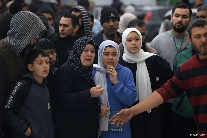 al jazeera doden na aanvallen op vluchtelingenkampen gaza