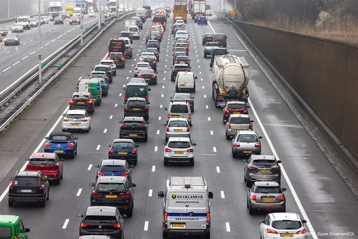 al vroeg file op a12 door geplande werkzaamheden