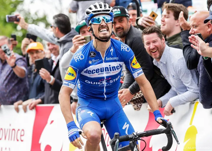 alaphilippe en viviani blikvangers deceuninck