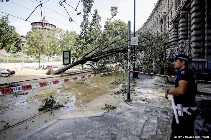 alarmcentrales bijna 1400 schademeldingen na noodweer in italie