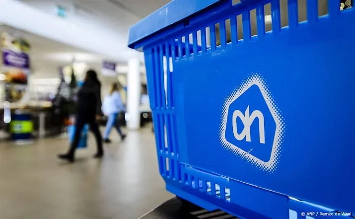 albert heijn komt met uitstoot op producten en met runderkipgehakt
