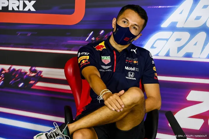 albon rekent op terugkeer bij red bull in formule 1