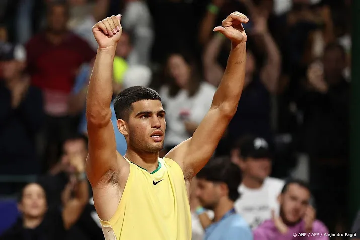 alcaraz naar halve finales tennistoernooi van buenos aires