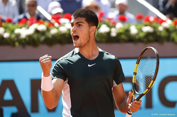 alcaraz verslaat nadal op masterstoernooi madrid