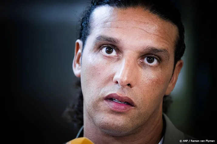 ali b hoort strafeis in zedenzaak