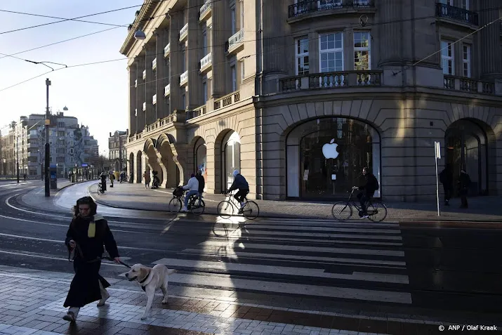 alle apple stores woensdag dicht in amsterdam ook donderdag