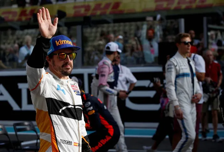alonso neemt afscheid met strafpunten