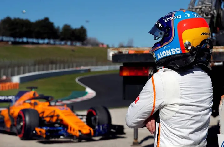 alonso weer snel naar de kant
