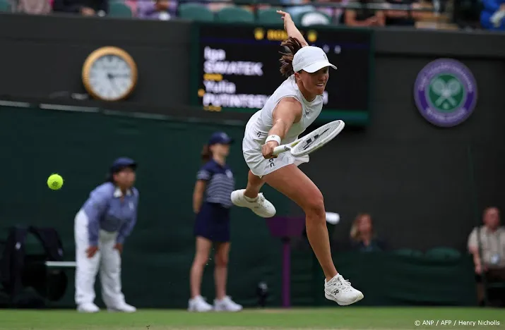 als eerste geplaatste swiatek vroeg onderuit op wimbledon