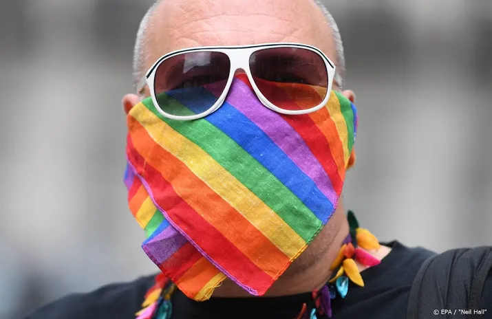 alternatieve pride amsterdam eindigt met demonstratie