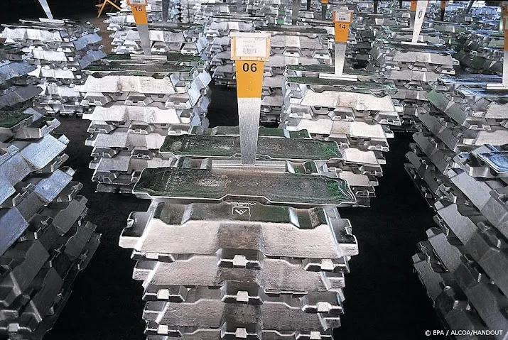 aluminiumprijs stijgt na coup in guinee