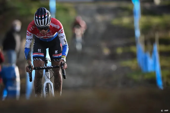 alvarado heerst als vanouds in superprestigecross merksplas