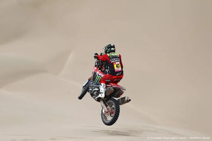 alweer nieuwe leider bij motoren in dakar rally
