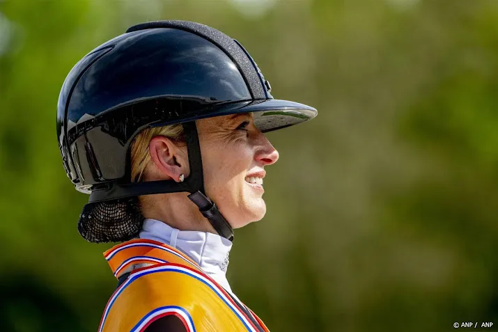 amazone van baalen wint zilver bij wereldbeker dressuur