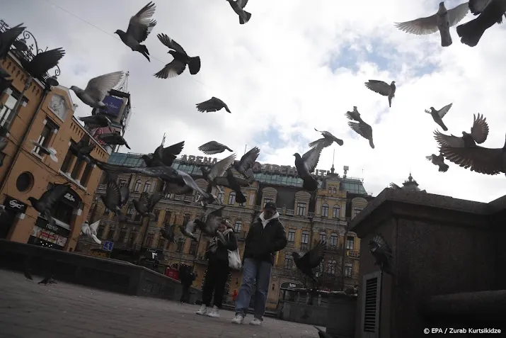 ambassade in kiev werkt om veiligheidsredenen vanuit lviv