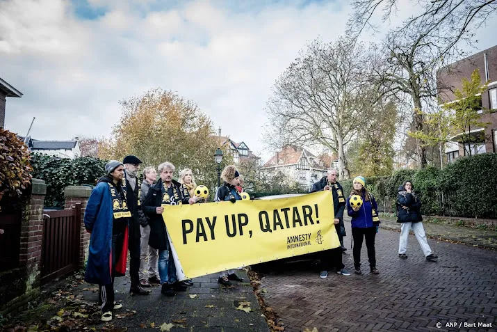 ambassade qatar pakt handtekeningen voor steun arbeiders niet aan